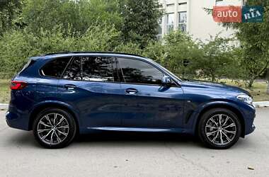 Позашляховик / Кросовер BMW X5 2019 в 