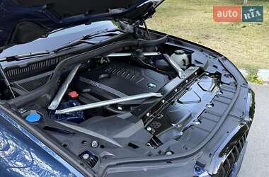 Позашляховик / Кросовер BMW X5 2019 в 