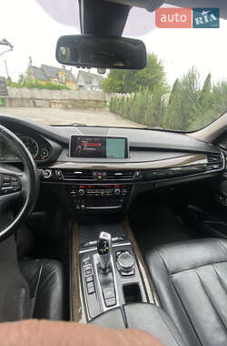 Позашляховик / Кросовер BMW X5 2015 в 