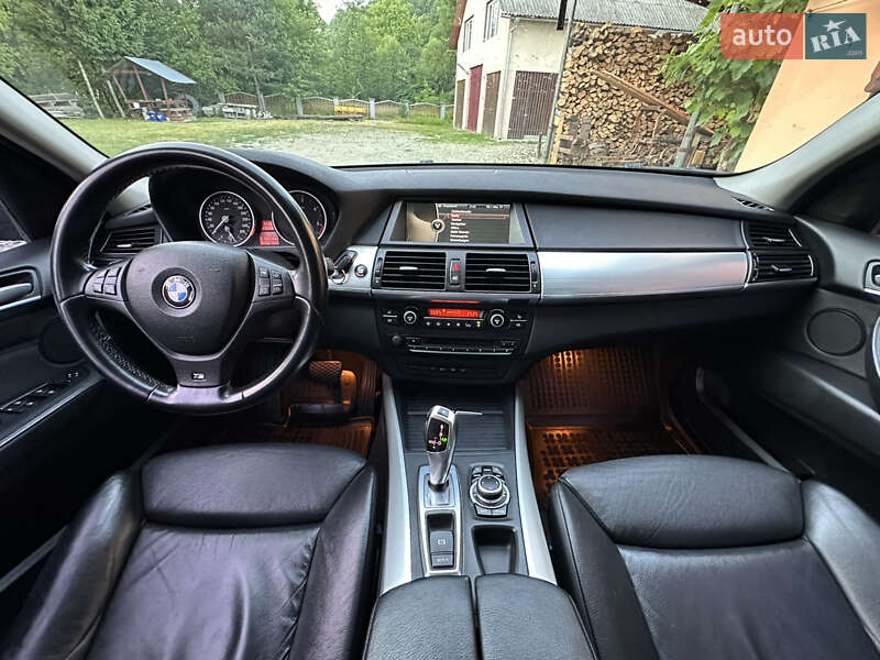 Позашляховик / Кросовер BMW X5 2010 в Рахові