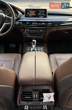 Позашляховик / Кросовер BMW X5 2015 в Києві