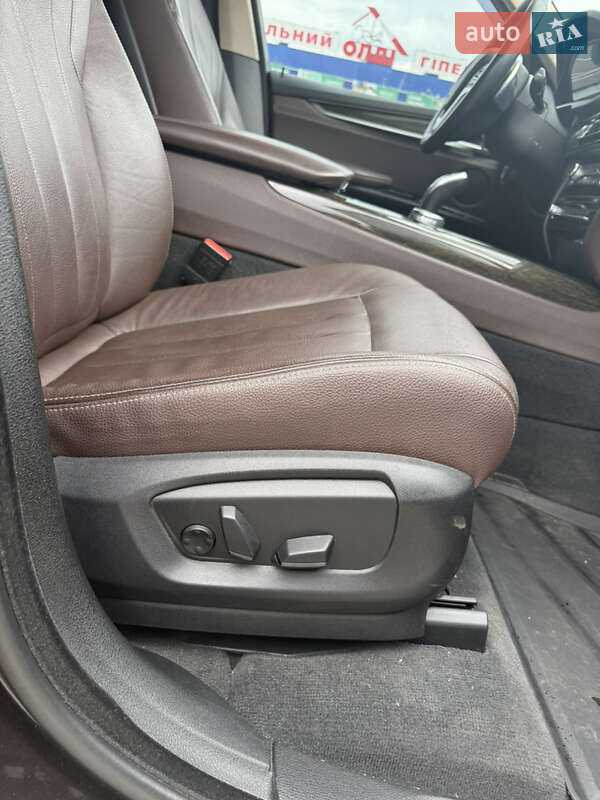 Внедорожник / Кроссовер BMW X5 2015 в Днепре