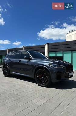 Внедорожник / Кроссовер BMW X5 2022 в Хмельницком