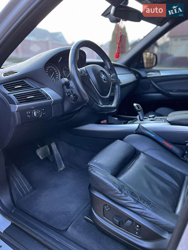 Позашляховик / Кросовер BMW X5 2009 в Чернівцях