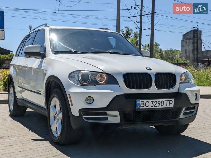 Внедорожник / Кроссовер BMW X5 2010 в Львове
