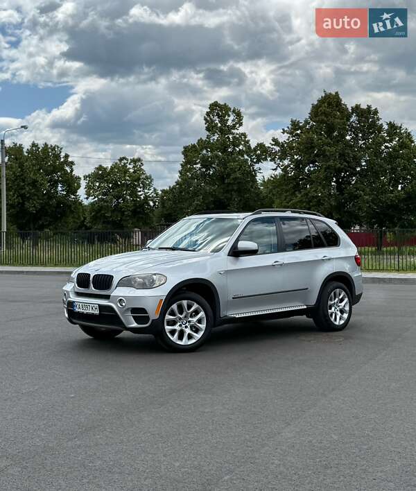BMW X5 2011