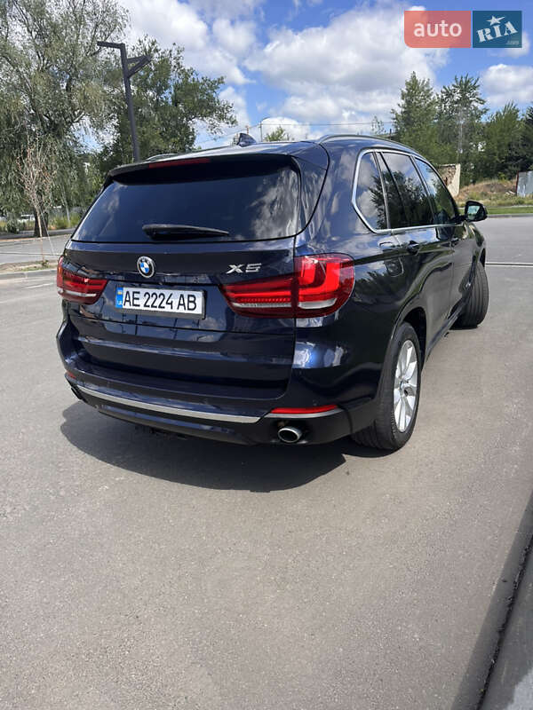 Позашляховик / Кросовер BMW X5 2015 в Дніпрі