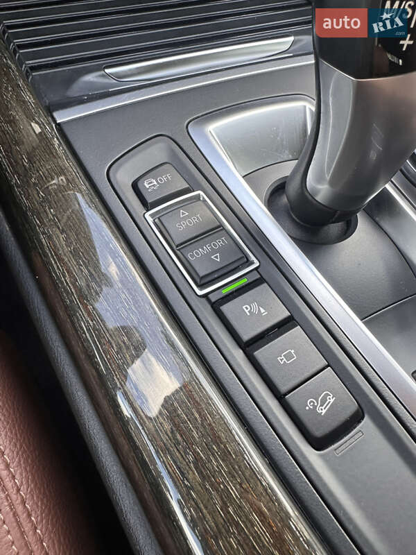 Позашляховик / Кросовер BMW X5 2015 в Дніпрі