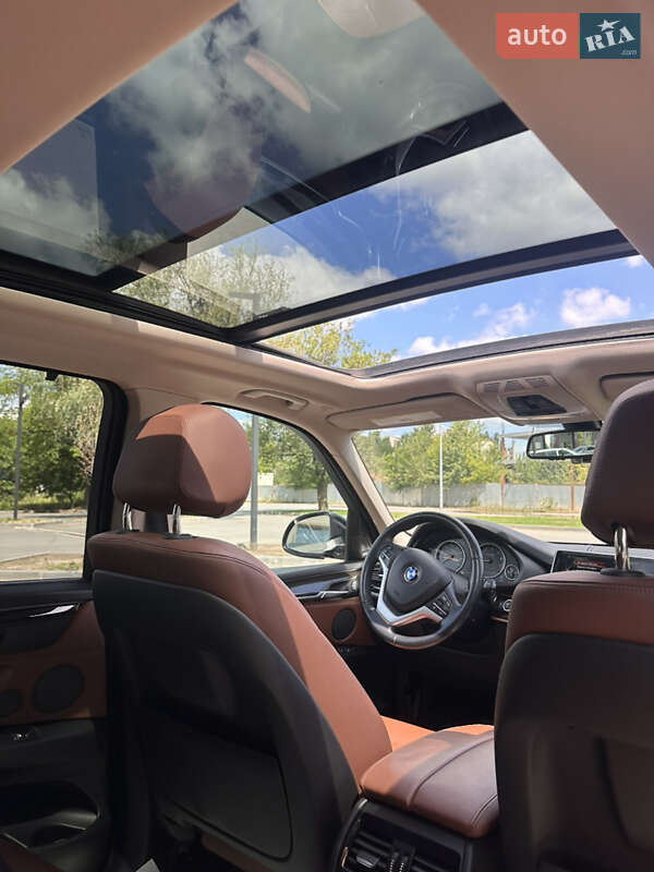 Позашляховик / Кросовер BMW X5 2015 в Дніпрі