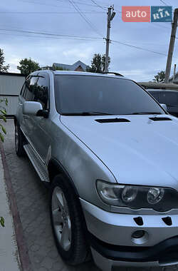 Позашляховик / Кросовер BMW X5 2002 в 