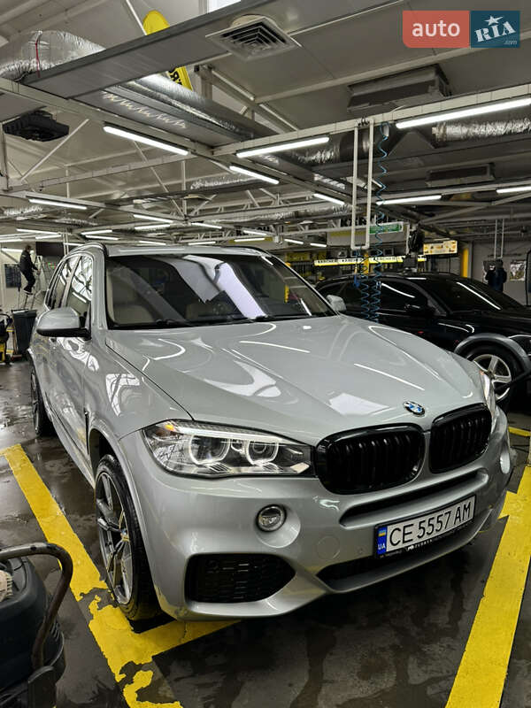 Позашляховик / Кросовер BMW X5 2015 в Чернівцях фото 29 Позашляховик / Кросовер BMW X5 2015 в Чернівцях