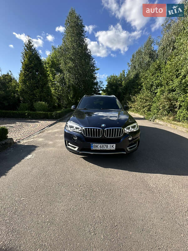 Внедорожник / Кроссовер BMW X5 2014 в Ровно