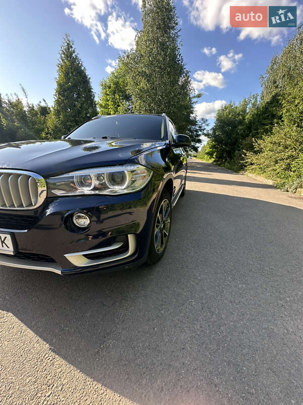 Внедорожник / Кроссовер BMW X5 2014 в Ровно