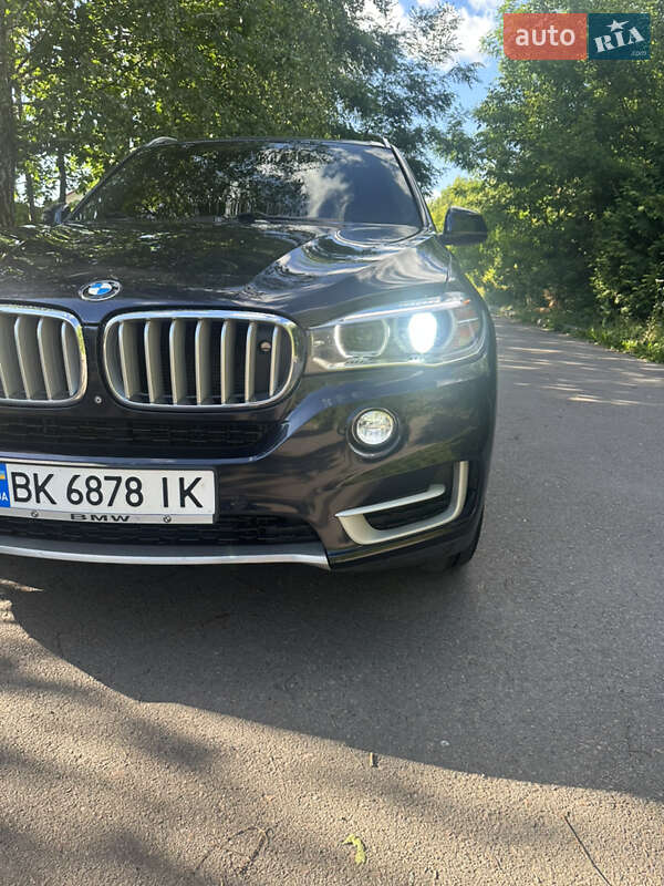 Внедорожник / Кроссовер BMW X5 2014 в Ровно