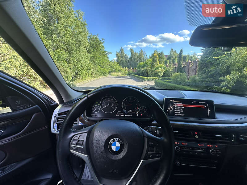 Внедорожник / Кроссовер BMW X5 2014 в Ровно