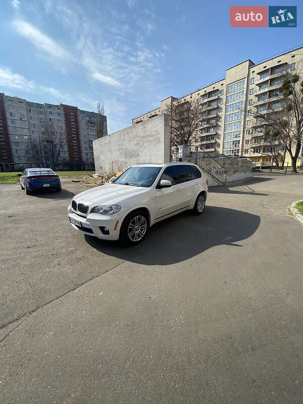 BMW X5 2011
