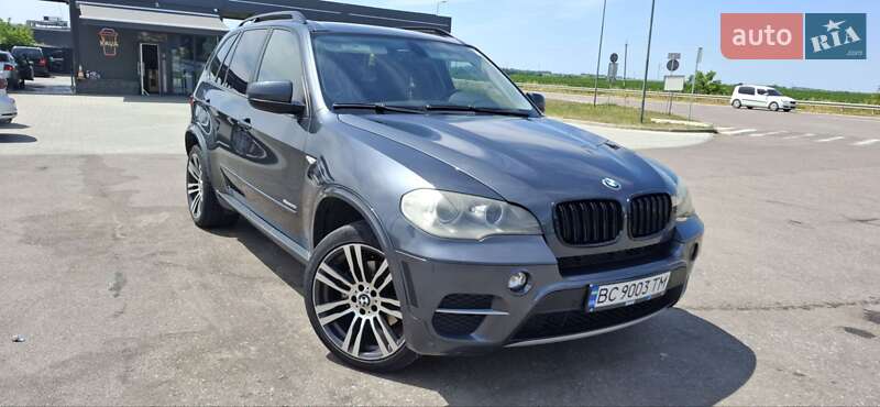 BMW X5 2011