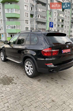 Позашляховик / Кросовер BMW X5 2012 в 