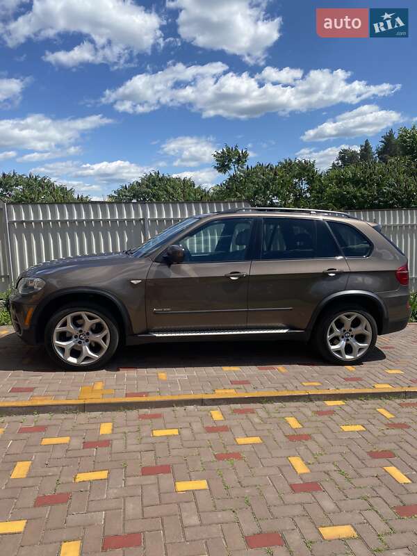 Внедорожник / Кроссовер BMW X5 2012 в Киеве