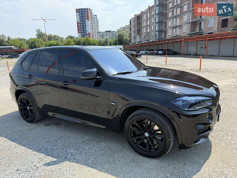 Внедорожник / Кроссовер BMW X5 2017 в Ирпене