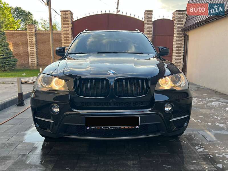 Внедорожник / Кроссовер BMW X5 2011 в Днепре