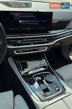 Позашляховик / Кросовер BMW X5 2023 в 