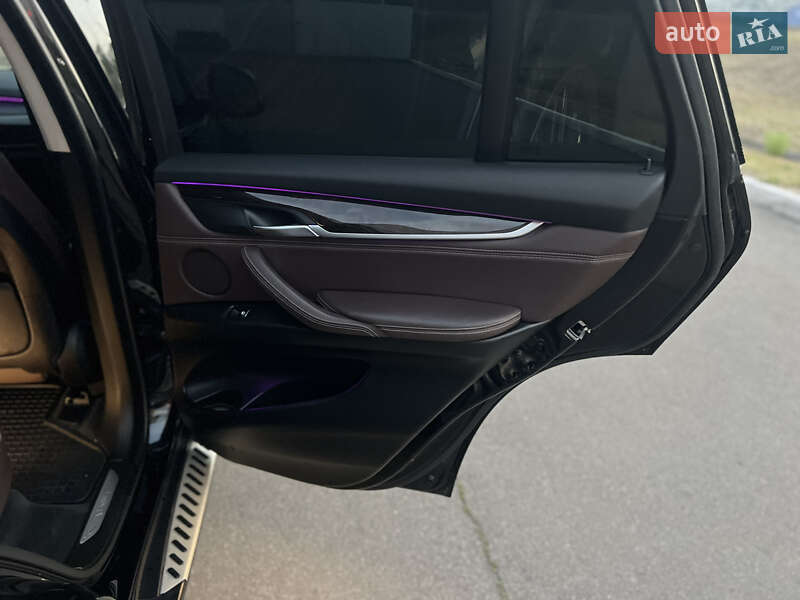 Внедорожник / Кроссовер BMW X5 2014 в Кривом Роге