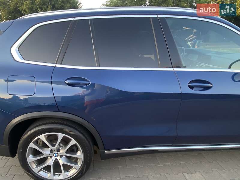 Позашляховик / Кросовер BMW X5 2020 в Одесі