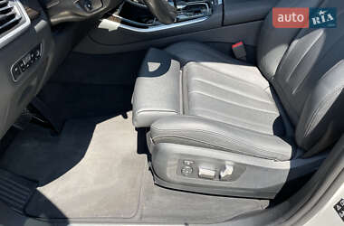 Позашляховик / Кросовер BMW X5 2019 в 