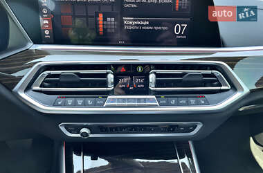 Позашляховик / Кросовер BMW X5 2019 в 