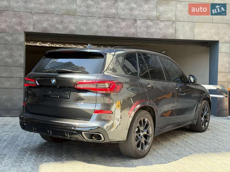 BMW X5 2022