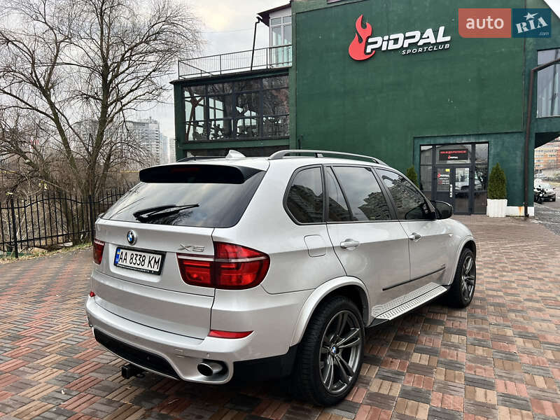 Внедорожник / Кроссовер BMW X5 2011 в Вознесенске