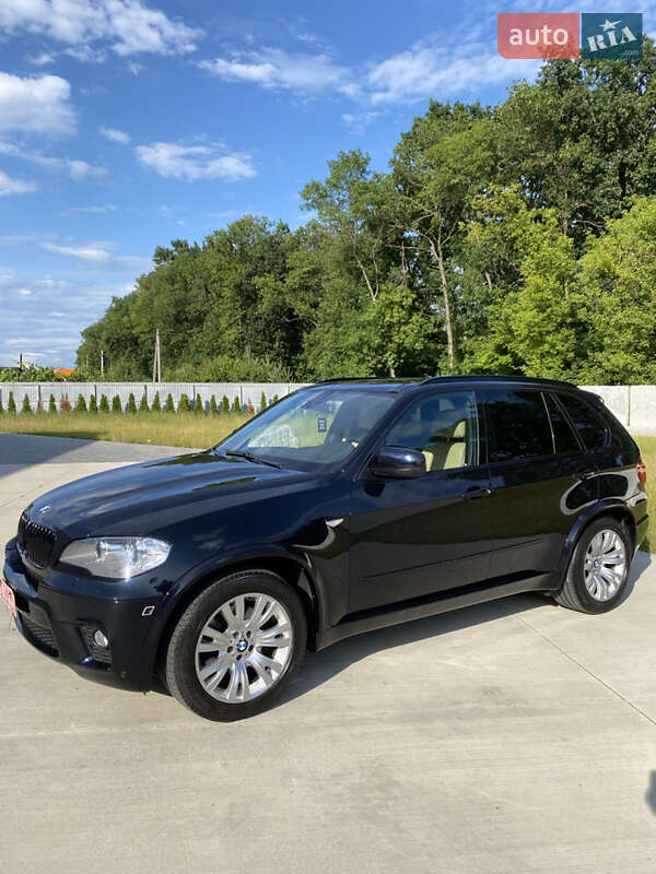 Позашляховик / Кросовер BMW X5 2012 в Луцьку