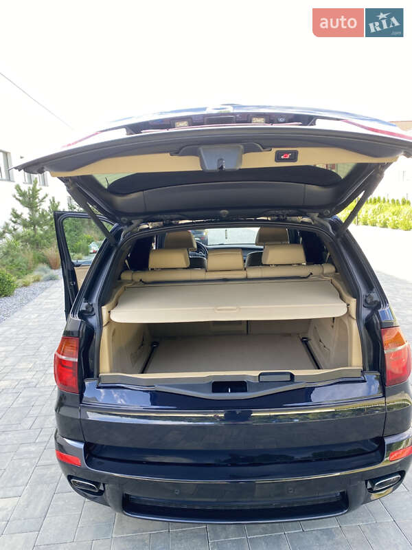 Позашляховик / Кросовер BMW X5 2012 в Луцьку