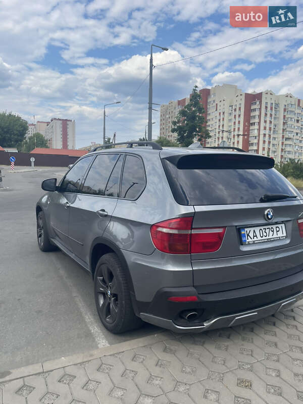 Позашляховик / Кросовер BMW X5 2008 в Києві