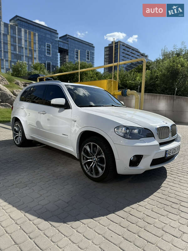 Позашляховик / Кросовер BMW X5 2011 в Дніпрі