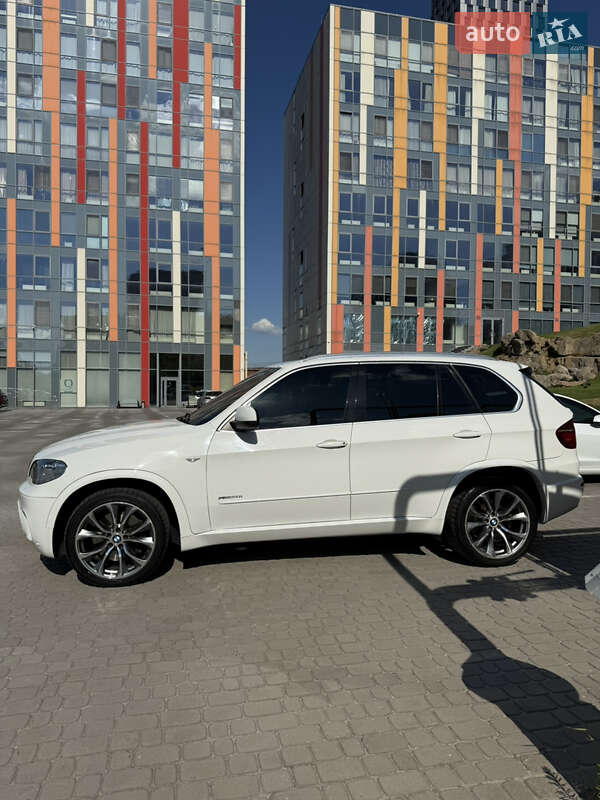 Позашляховик / Кросовер BMW X5 2011 в Дніпрі