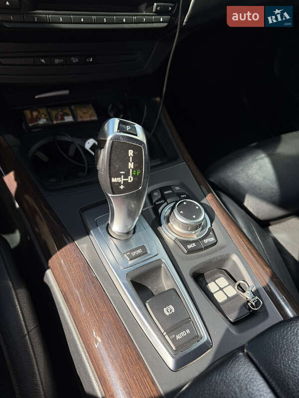 Позашляховик / Кросовер BMW X5 2011 в Дніпрі