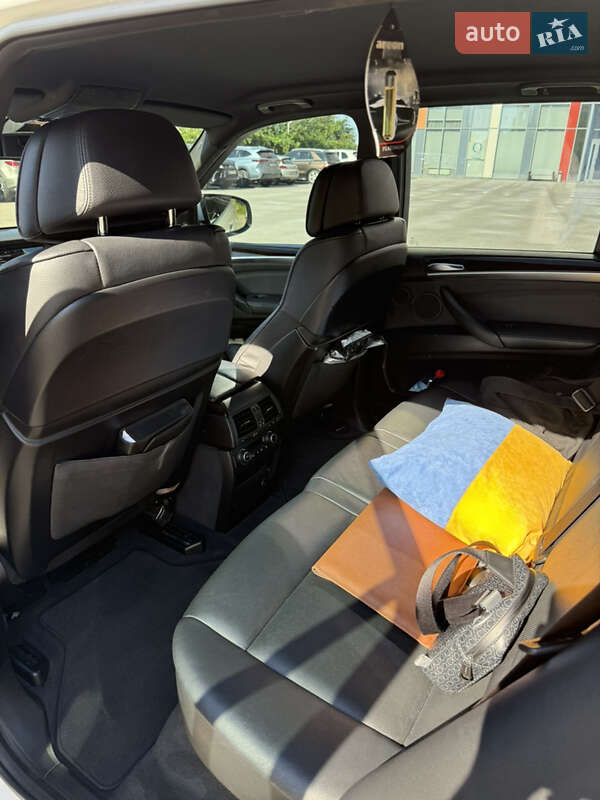 Позашляховик / Кросовер BMW X5 2011 в Дніпрі