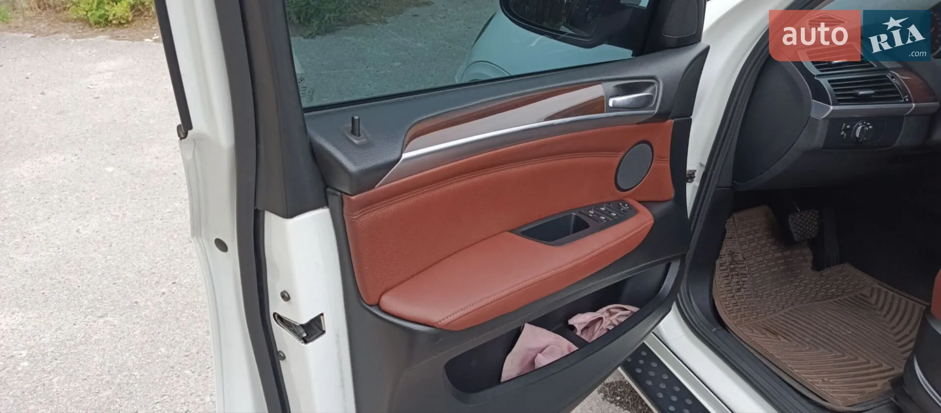 2011 BMW X5 - мініатюра 3