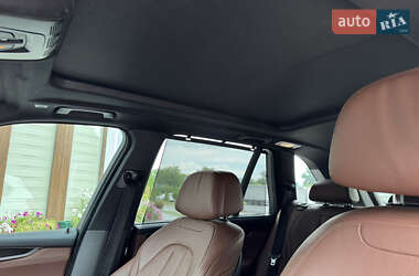 Позашляховик / Кросовер BMW X5 2015 в 