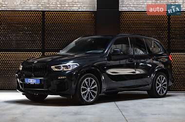 Внедорожник / Кроссовер BMW X5 2021 в Луцке