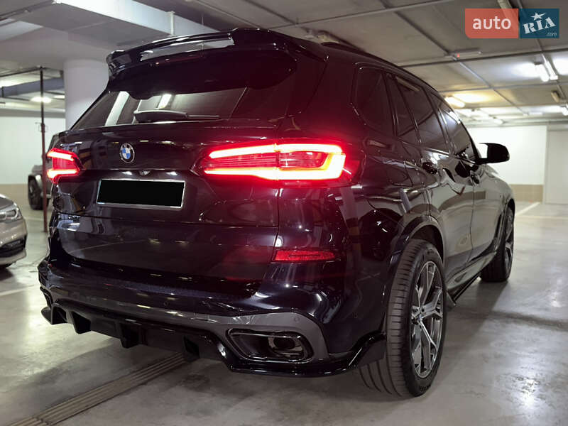 Внедорожник / Кроссовер BMW X5 2020 в Киеве