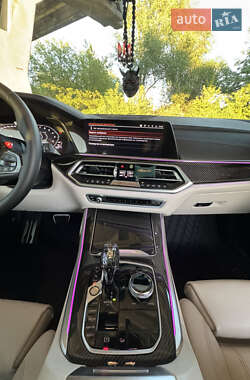 Внедорожник / Кроссовер BMW X5 2019 в 