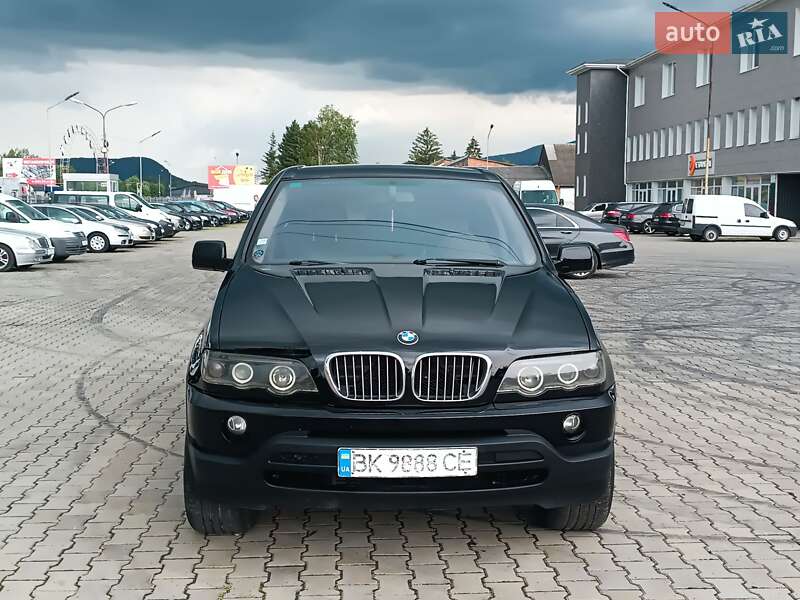 Внедорожник / Кроссовер BMW X5 2003 в Хусте