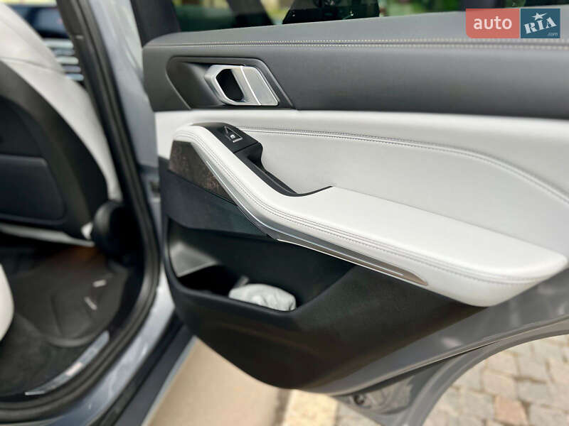 Позашляховик / Кросовер BMW X5 2024 в Києві