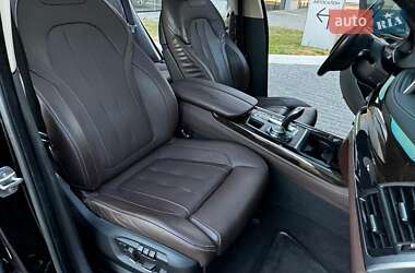Внедорожник / Кроссовер BMW X5 2015 в 
