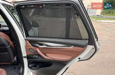 Позашляховик / Кросовер BMW X5 2014 в 