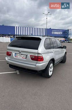 Внедорожник / Кроссовер BMW X5 2004 в Ровно