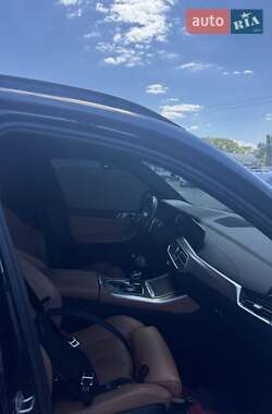 Внедорожник / Кроссовер BMW X5 2021 в 